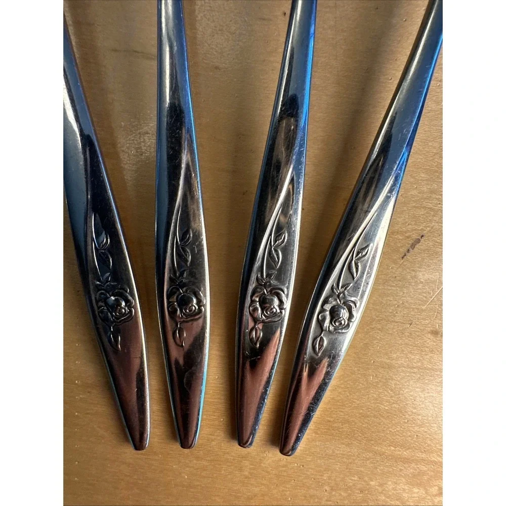 Oneidacraft Deluxe Lasting Rose Stainless Salad 3 Forks Flatware 1 Butter‎ Knife